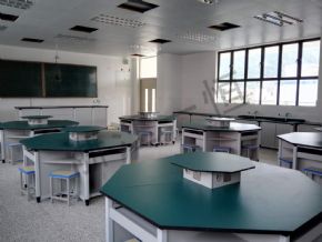 小學(xué)科學(xué)實驗室小學(xué)科學(xué)實驗室4
