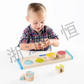 發(fā)展語言認(rèn)知類圓形分?jǐn)?shù)學(xué)習(xí)板